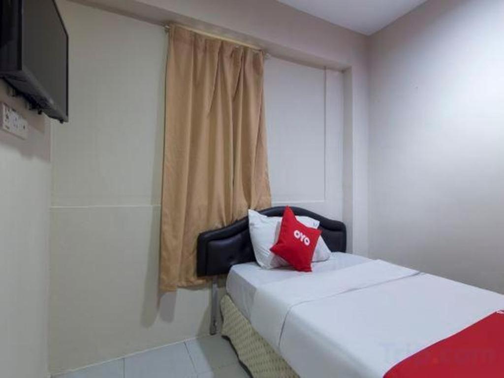 Oyo 44100 Hotel Casavilla Petaling Jaya Extérieur photo