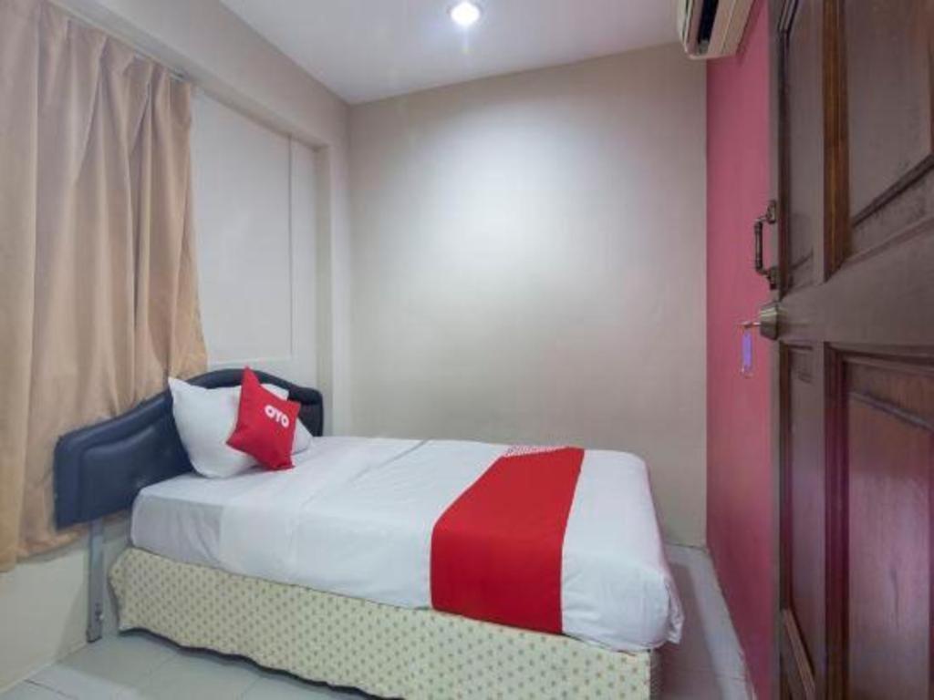 Oyo 44100 Hotel Casavilla Petaling Jaya Extérieur photo