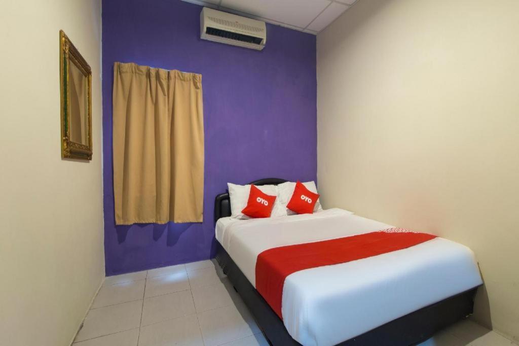 Oyo 44100 Hotel Casavilla Petaling Jaya Extérieur photo