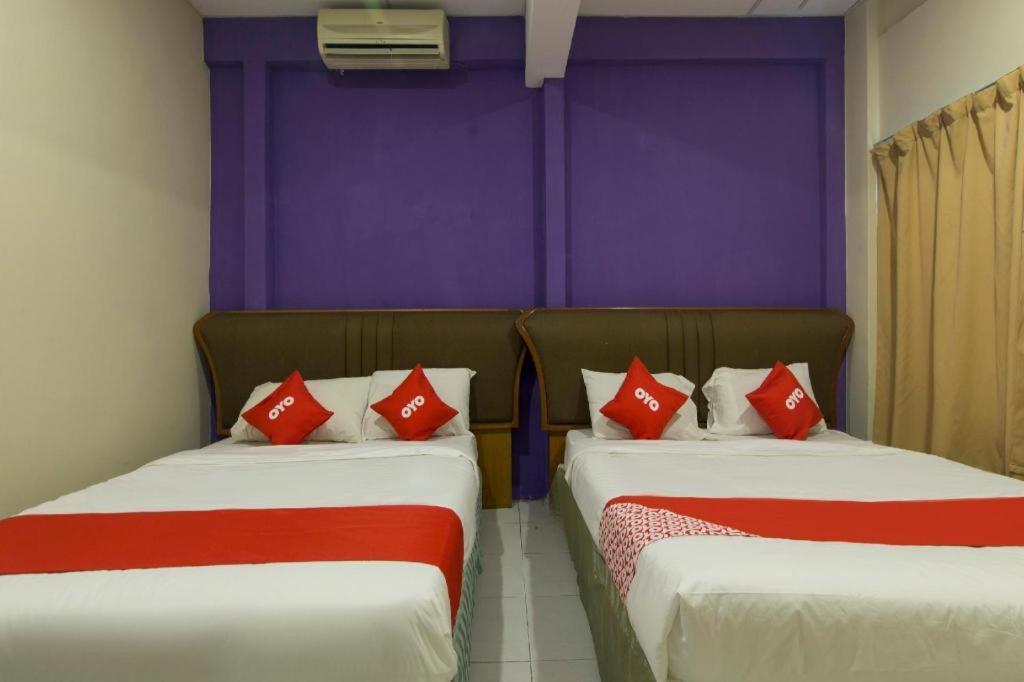 Oyo 44100 Hotel Casavilla Petaling Jaya Extérieur photo