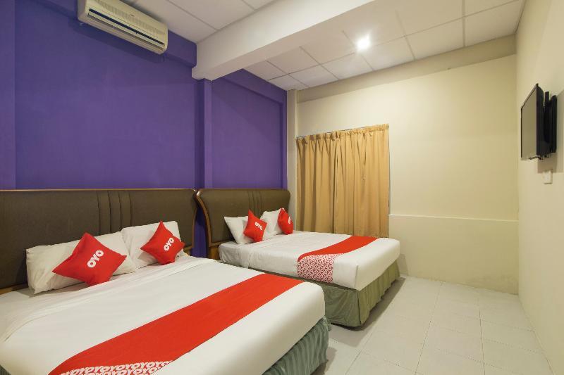 Oyo 44100 Hotel Casavilla Petaling Jaya Extérieur photo